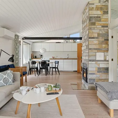 Holiday home Gunnil - 1km From The Sea By Interhome