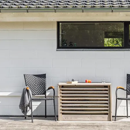 Gunnil - 1km From The Sea By Interhome