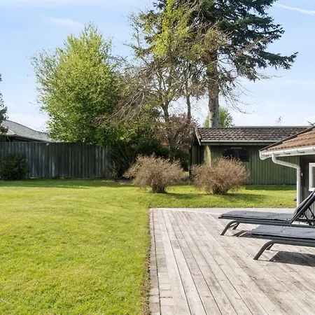 Gunnil - 1km From The Sea By Interhome Hornbæk